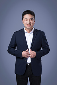 胡伯里