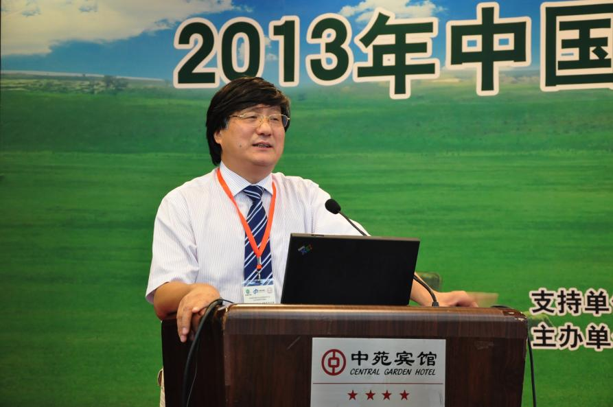 “动”听故事 | 105周年 师者：刘建新