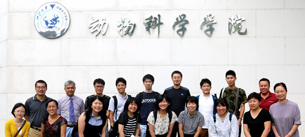 日本创价大学师生来我院学习交流