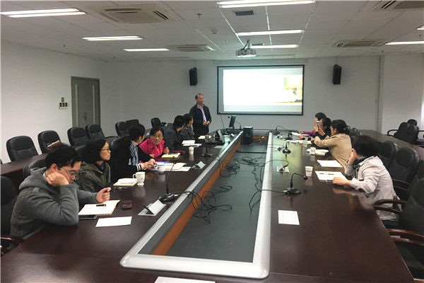 摄影与写作 ――学院举办党政管理人员培训活动