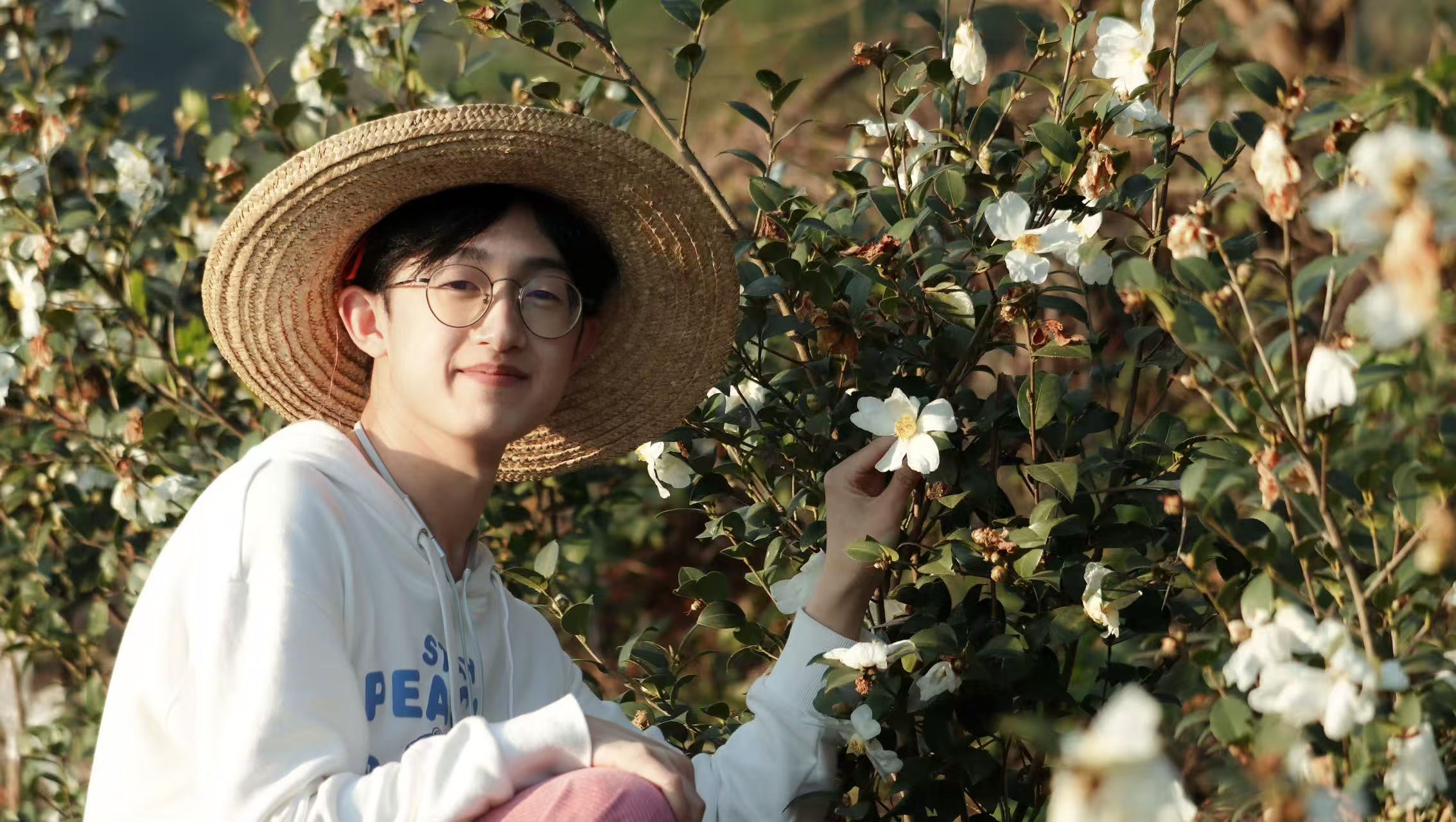 “动”听新声 | 袁斌： 追花逐蜜，实践出真知