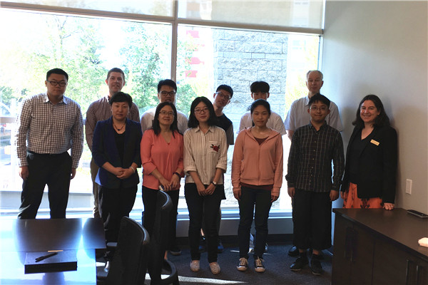 动物科技系本科生赴加拿大阿尔伯塔大学开展科研训练