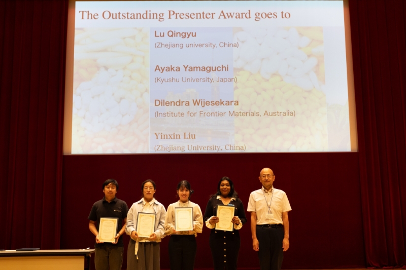 我院师生赴日本福冈参加第八届亚太蚕桑与昆虫生物技术大会