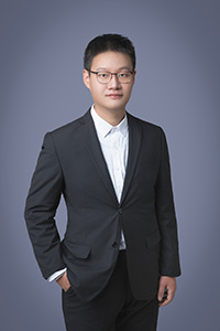 吴润秋