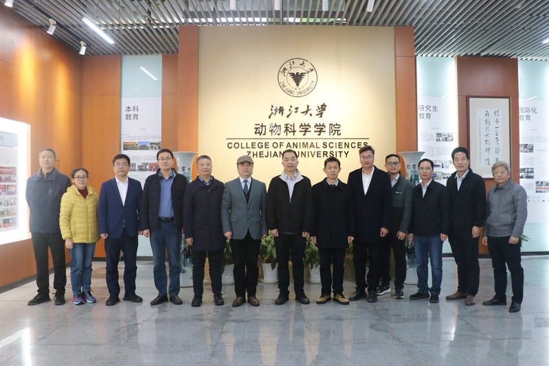 广西大学动物科学技术学院陆阳清院长一行来我院调研交流