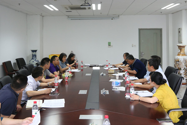 学院召开班主任工作会议