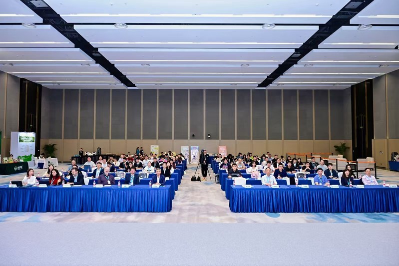 共探可持续宠物营养的未来路径——“2025宠物营养国际学术会议”在杭州举办